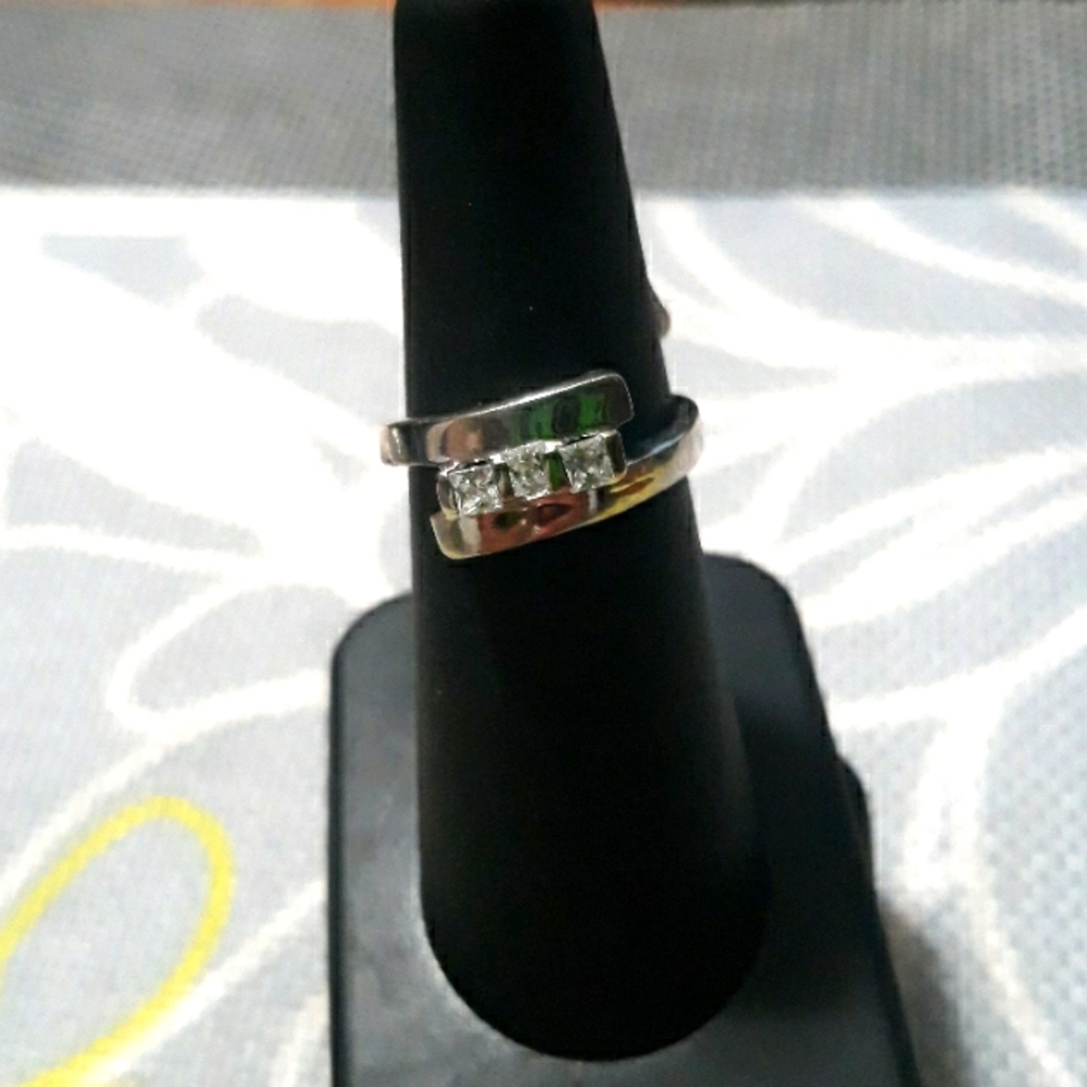 Sterling Silver CZ Ring Sz  6